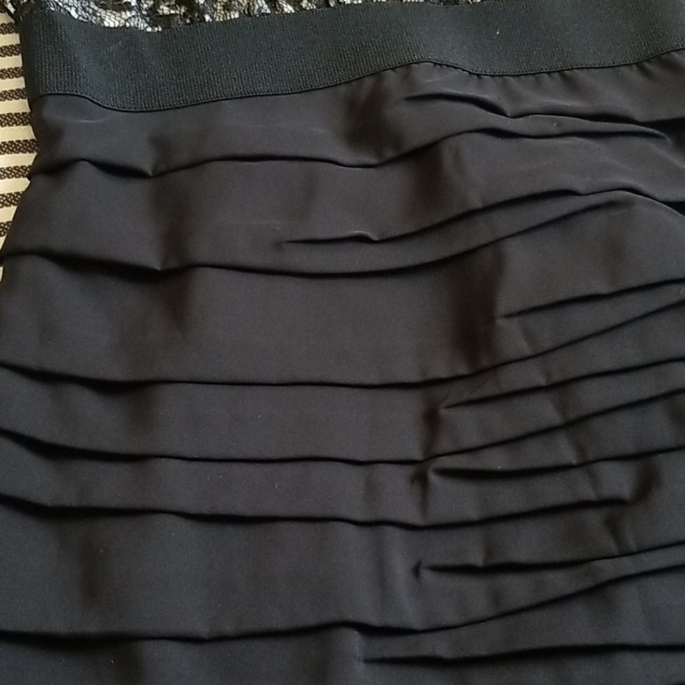 Express Dress - Picture 3 of 8